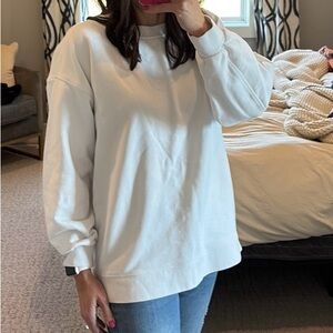 Women’s lululemon sweatshirt size 10